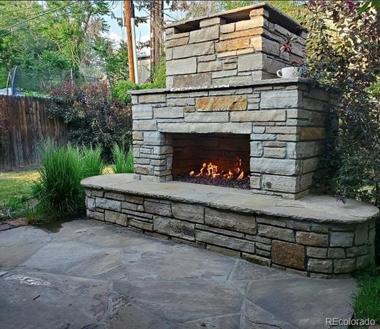 property at 732 Poplar St