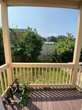 117 Burget Ave, Unit 1 in Medford, MA - Building Photo - Building Photo