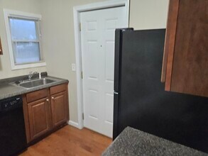 118 Ballard St, Unit #1 in Ypsilanti, MI - Building Photo - Building Photo