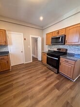 130 Linden Ave in Malden, MA - Building Photo - Building Photo