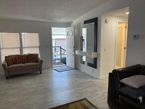 12761 SW 14th St in Miami, FL - Building Photo - Building Photo