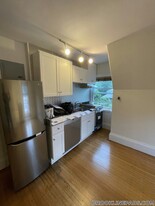 1748 Beacon St in Brookline, MA - Building Photo