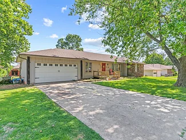 2556 W Cardinal St in Springfield, MO - Building Photo - Building Photo