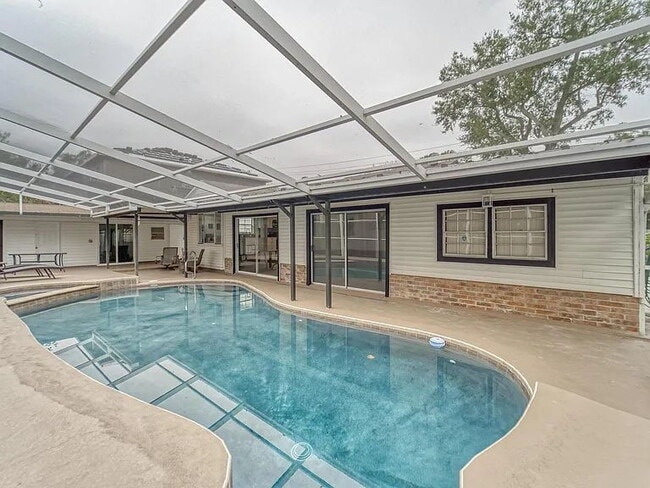 property at 3311 N Perry Ave