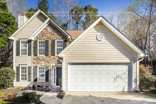 1607 Eagle Dr in Woodstock, GA - Building Photo