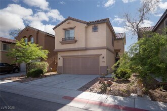 4728 Killington St in Las Vegas, NV - Building Photo - Building Photo