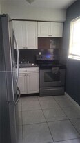 1220 SW 5th St in Miami, FL - Building Photo