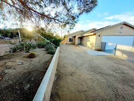 6574 Pine Spring Ave in Twentynine Palms, CA - Building Photo