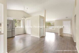 8715 NE 109th Ct in Vancouver, WA - Building Photo