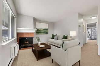 2225 S Jasmine St in Denver, CO - Building Photo - Building Photo