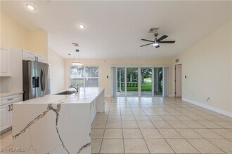 2112 NE 15th Pl in Cape Coral, FL - Building Photo - Building Photo