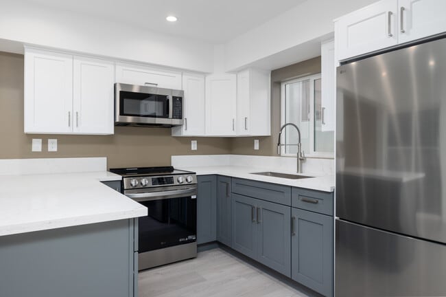 Fairfax Townhomes