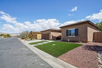 42912 Gazapo Ct in Indio, CA - Building Photo - Building Photo