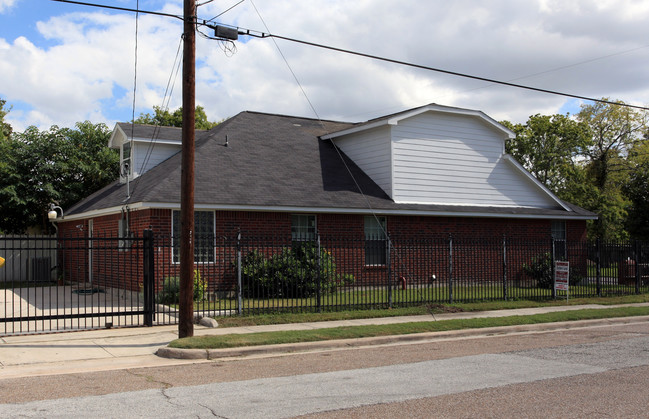 1501 Moody St in Houston, TX - Building Photo - Building Photo