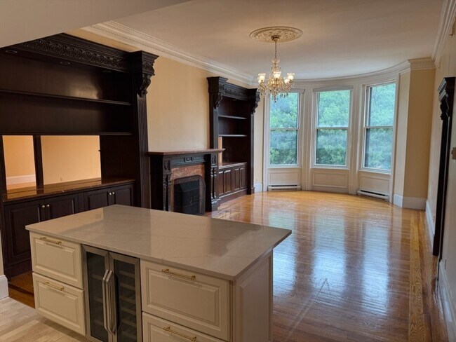 property at 246 Commonwealth Ave
