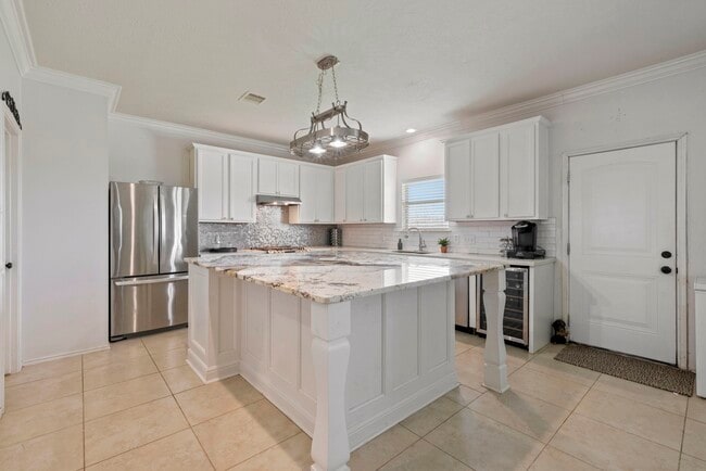 6407 Hillock Ln in Pearland, TX - Building Photo - Building Photo