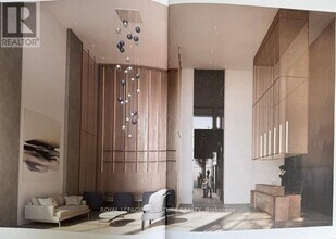 430 Square One Dr in Mississauga, ON - Building Photo - Building Photo