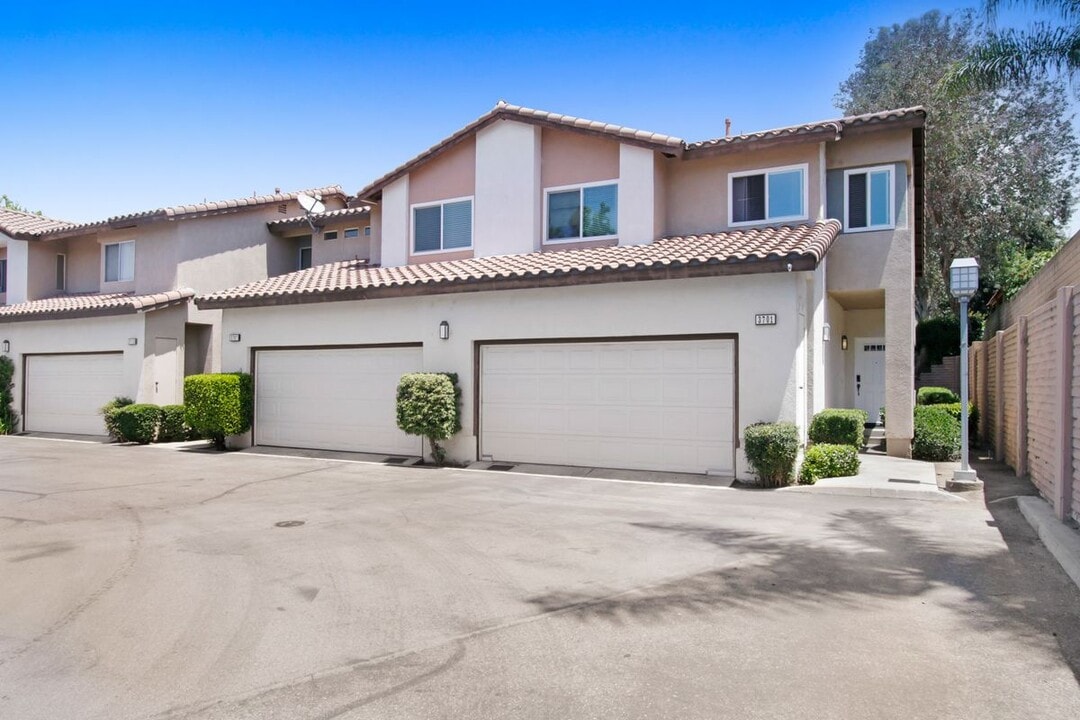3701 Camino Anguilla in Riverside, CA - Building Photo