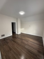 425 W Lawrence St in Mishawaka, IN - Building Photo