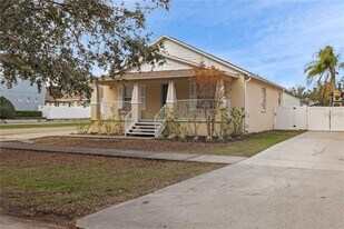 7515 S Westshore Blvd in Tampa, FL - Building Photo