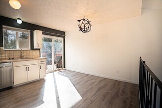 15012 N Freya St in Mead, WA - Building Photo - Building Photo