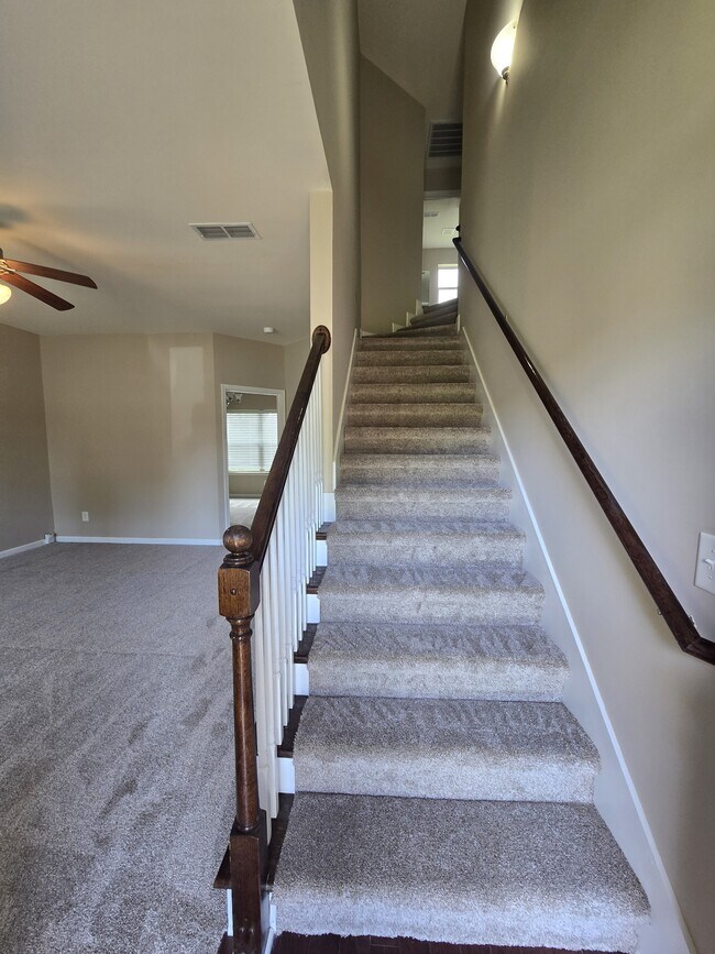 8007 Tiger Ct in Spring Hill, TN - Building Photo - Building Photo