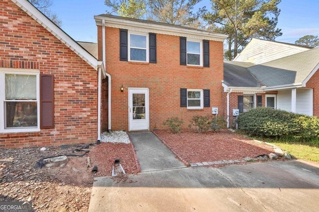 property at 235 Williamsburg Way