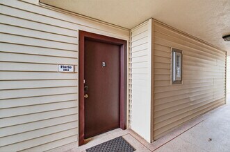 15496 Lakes of Delray Blvd in Delray Beach, FL - Foto de edificio - Building Photo