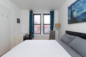 248 E 91st St, Unit ID1032060P in New York, NY - Foto de edificio - Building Photo