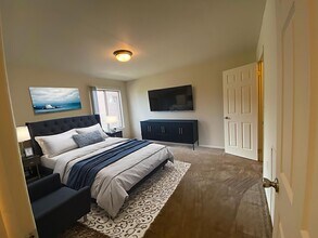 Waters Edge Estates in New Baltimore, MI - Foto de edificio - Building Photo