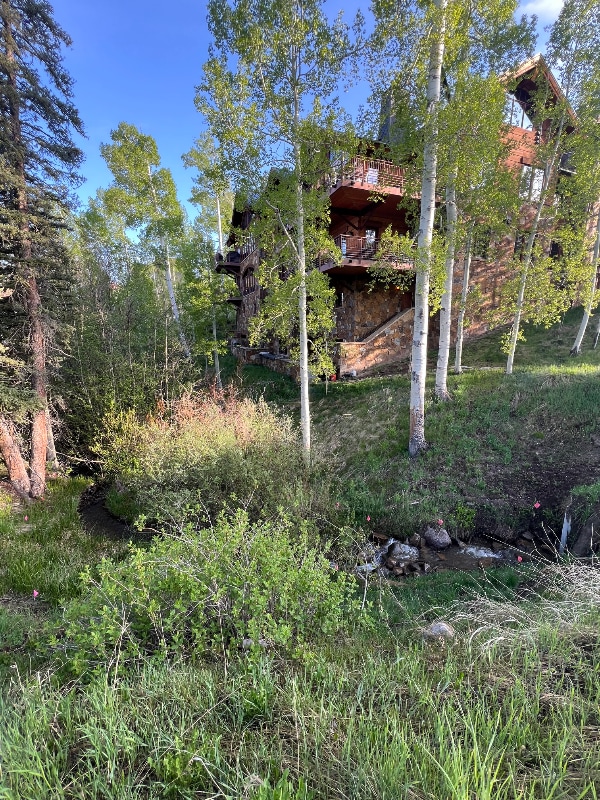 property at 95 Aspen Ridge Dr