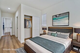 230 N Burlington Ave in Los Angeles, CA - Building Photo - Building Photo