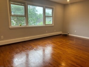 34 Warman St in Montclair, NJ - Building Photo - Building Photo