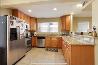 6866 Milne Blvd in New Orleans, LA - Building Photo - Building Photo