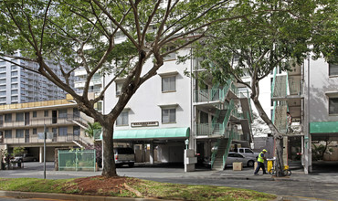 Kalamalama in Honolulu, HI - Building Photo - Building Photo