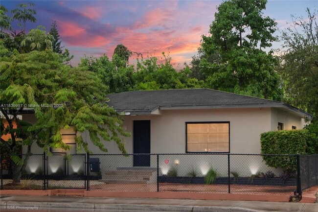 5050 NW 12th Ave in Miami, FL - Building Photo - Building Photo
