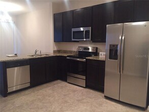 2495 Seven Oaks Dr in St. Cloud, FL - Building Photo - Building Photo