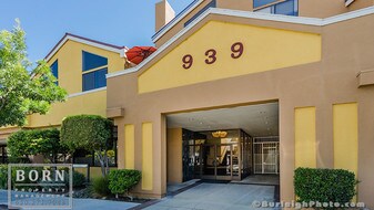 939 Laurel St in San Carlos, CA - Building Photo