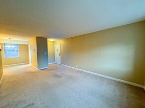 3007 S Buchanan St in Arlington, VA - Building Photo - Building Photo