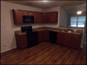 6097 Saddle Hill Dr in Alexander, AR - Building Photo - Building Photo