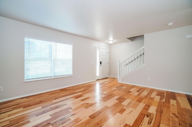 180 Cherry Tree Ln in Commercial Point, OH - Foto de edificio - Building Photo