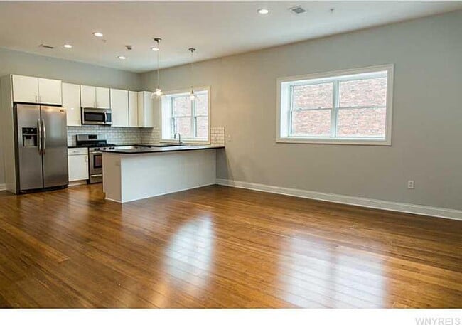 220 Franklin St, Unit 1