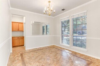 8310 Broken Branch Dr in Round Rock, TX - Building Photo - Building Photo