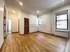 240 W 104th St in New York, NY - Building Photo - Building Photo