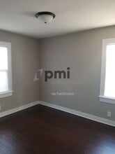 698 S Stone St in Decatur, IL - Building Photo - Building Photo