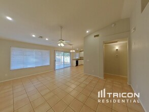 1411 W Villa Theresa Dr in Phoenix, AZ - Building Photo - Building Photo