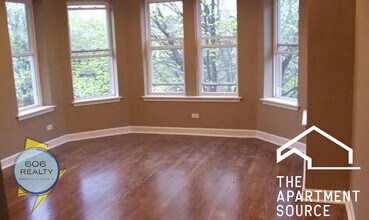 2704 W Arthur Ave in Chicago, IL - Building Photo - Building Photo