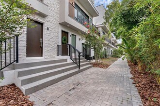 66 W Harding St in Orlando, FL - Building Photo - Building Photo