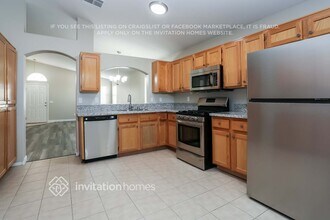 7120 Golden Desert Ave in Las Vegas, NV - Building Photo - Building Photo