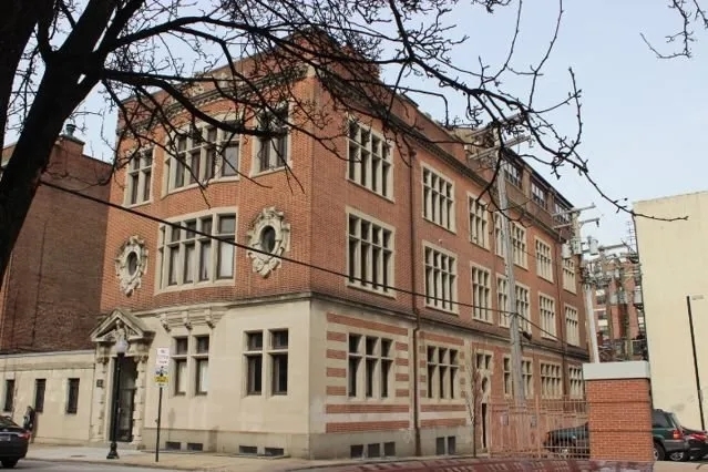 The Calvert School Apartments in Baltimore, MD - Building Photo